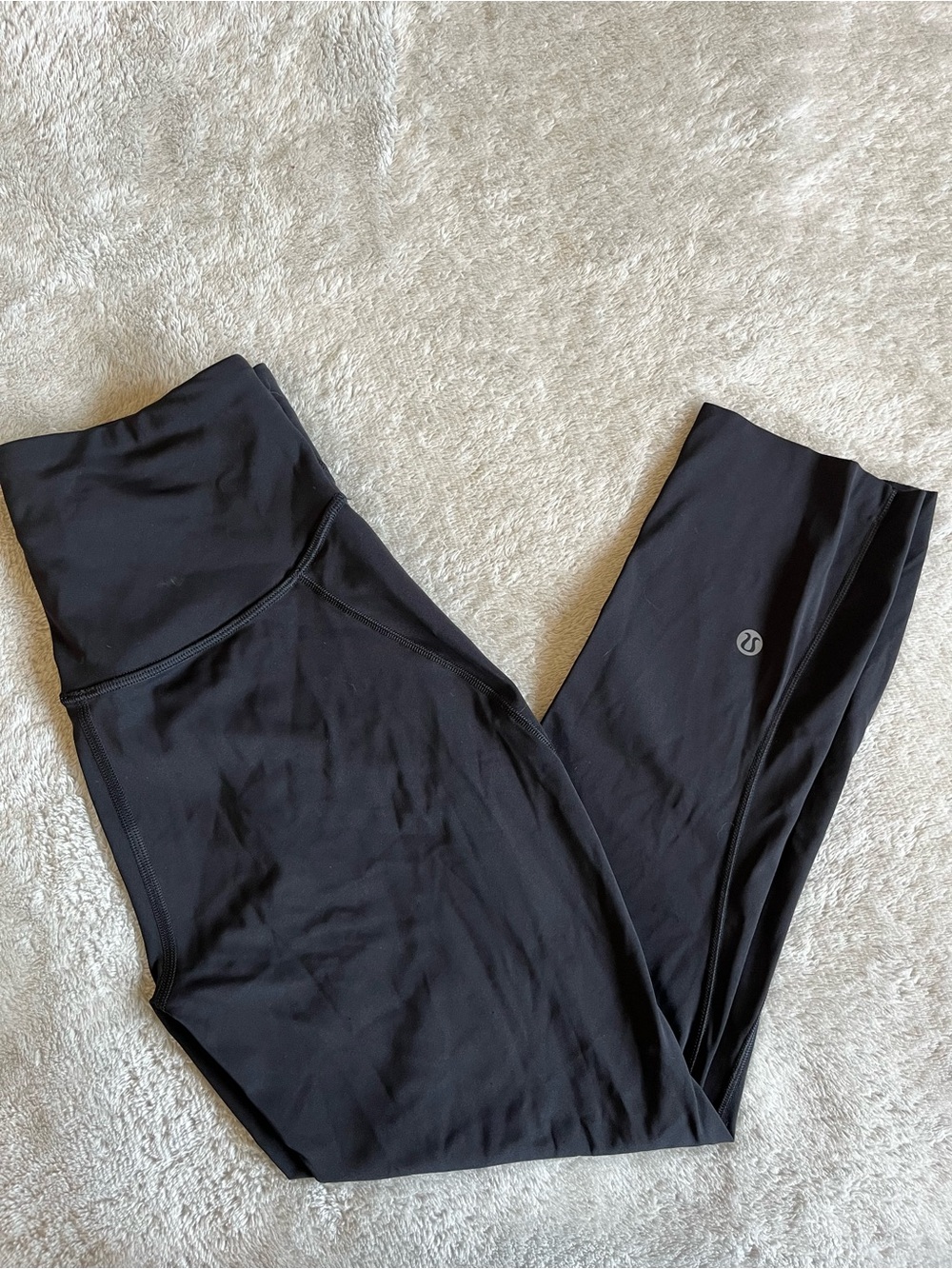 Lululemon Base Pace Leggings 23” size 4 in Black
